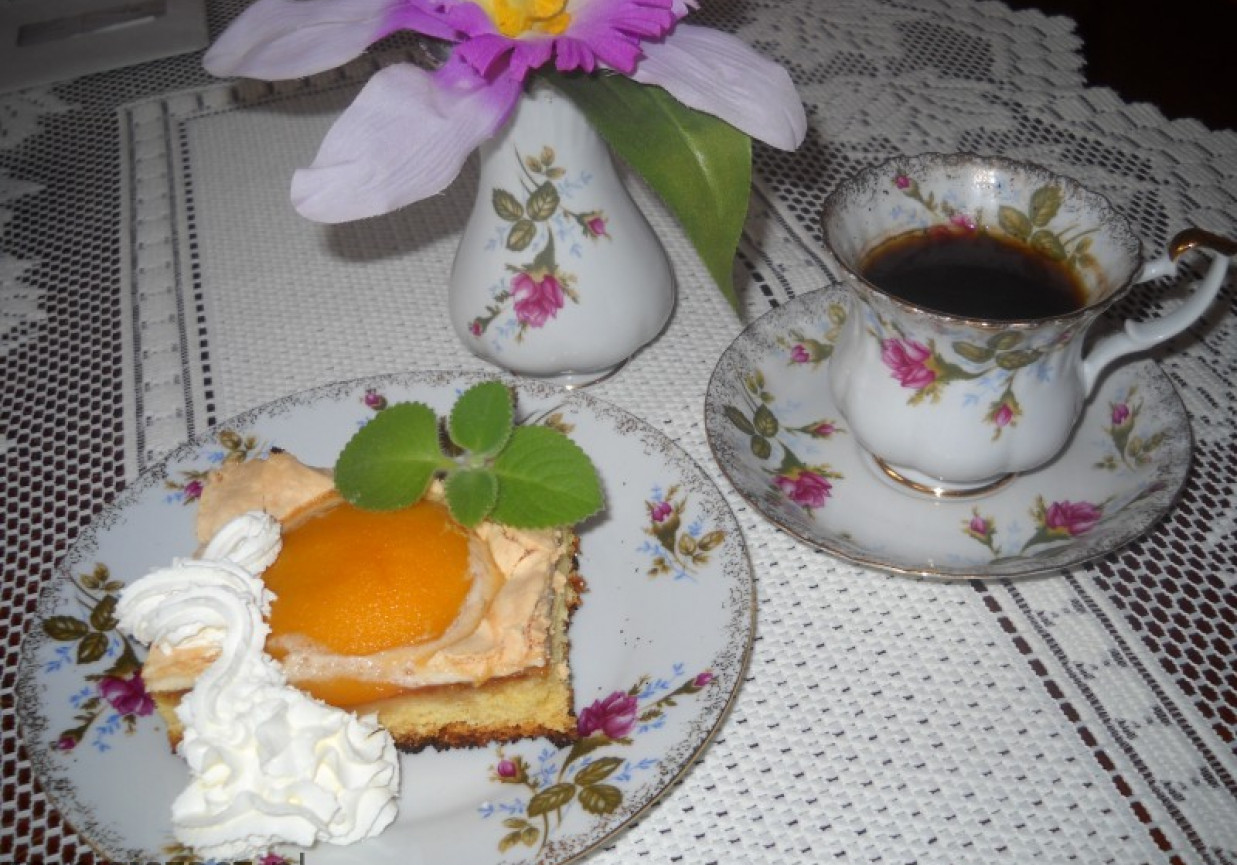 Ciasto brzoskwiniowe. foto