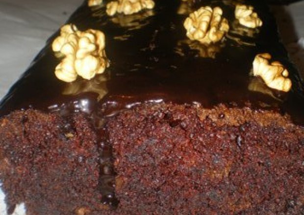 Fotografia przedstawiająca Ciasto buraczane czekoladowe