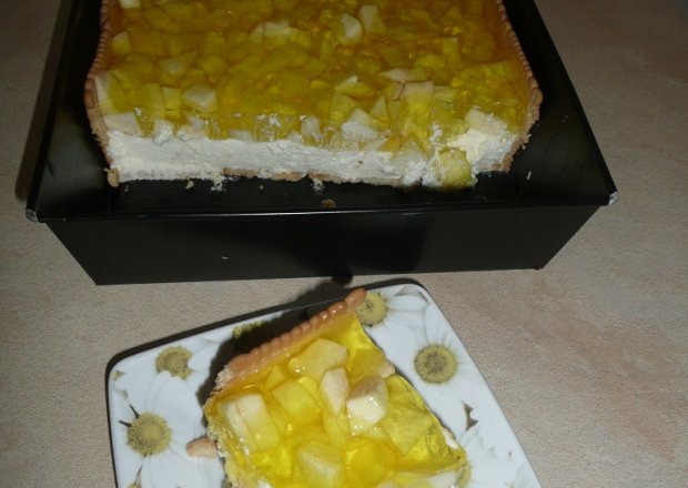 Fotografia przedstawiająca ciasto cytrynka