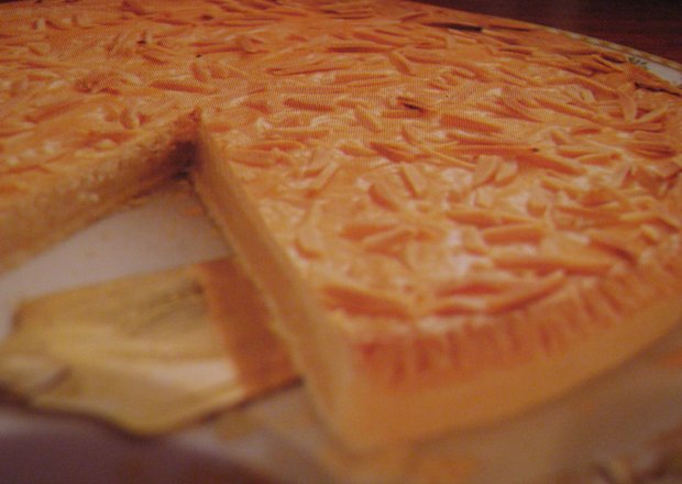 Fotografia przedstawiająca Ciasto cytrynowe z migdałami