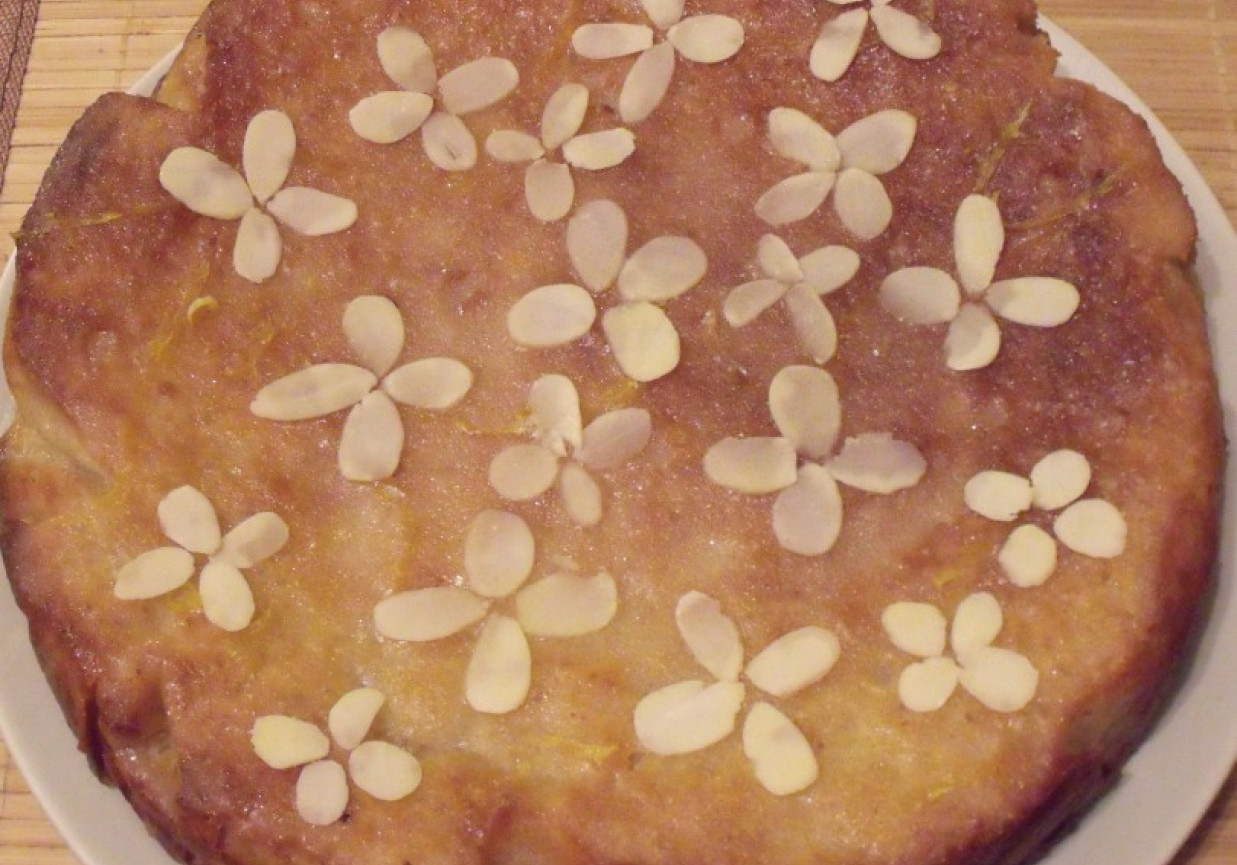 Ciasto cytrynowo-migdałowe foto