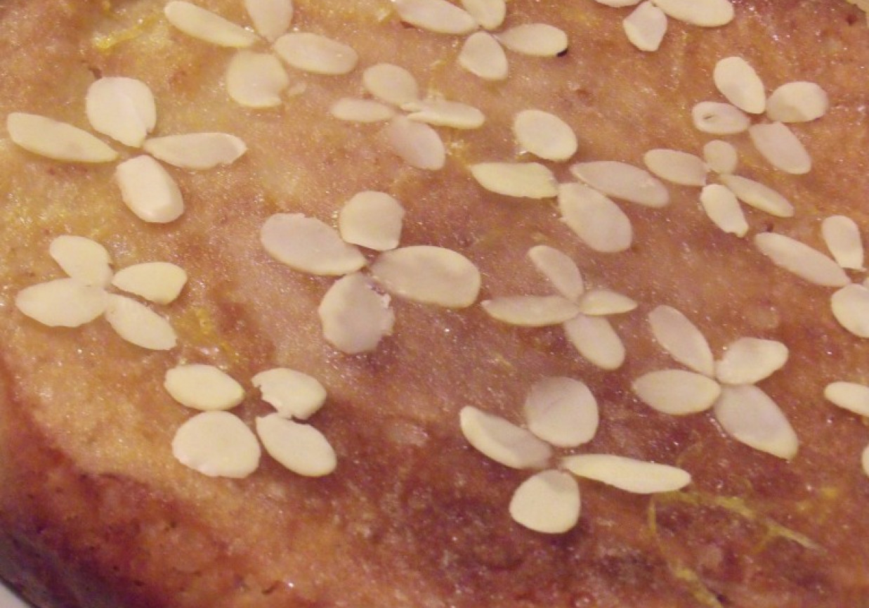 Ciasto cytrynowo-migdałowe foto