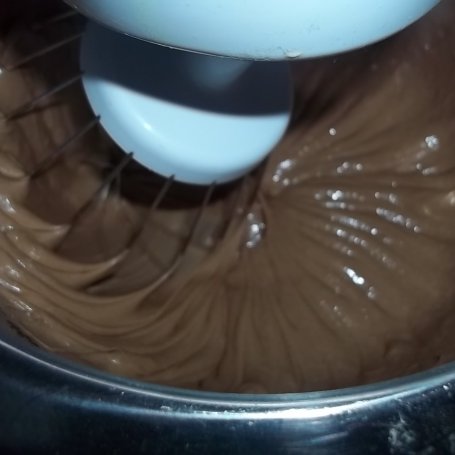 Krok 5 - Ciasto czekoladowe a'la brownie foto