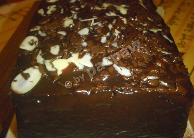 Fotografia przedstawiająca Ciasto czekoladowe Emi