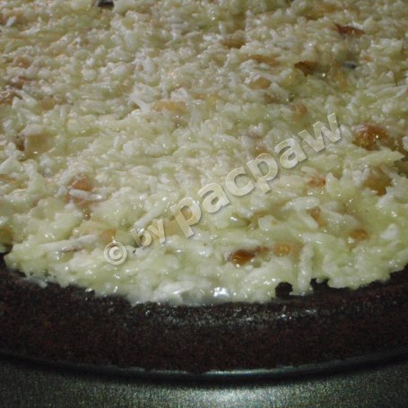 Krok 8 - Ciasto czekoladowe przekładane kremem kokosowo-orzechowym foto