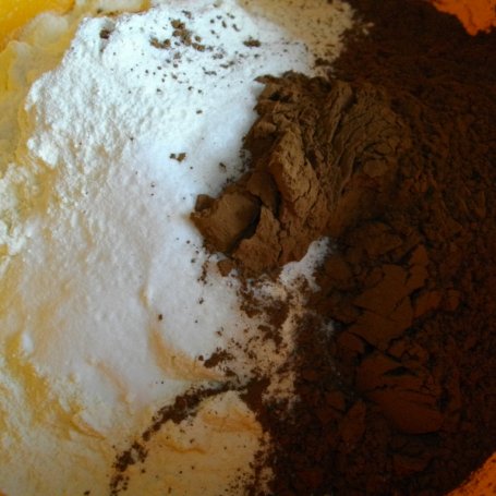Krok 3 - Ciasto czekoladowe skandynawskie foto