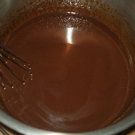 Krok 1 - Ciasto czekoladowe z buraczkami foto