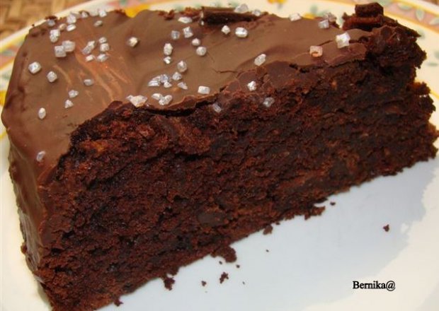 Fotografia przedstawiająca Ciasto czekoladowe z cukinią