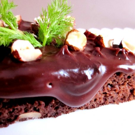 Krok 4 - Ciasto czekoladowe z koprem włoskim foto