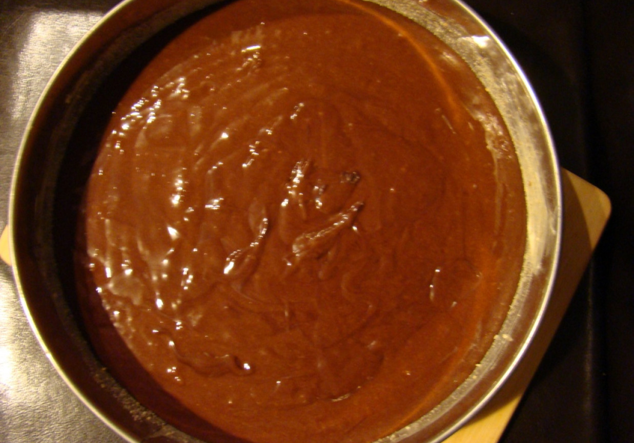 Ciasto czekoladowe z migdałami  foto