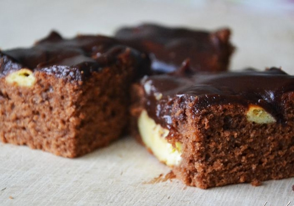 Ciasto czekoladowe z serem foto