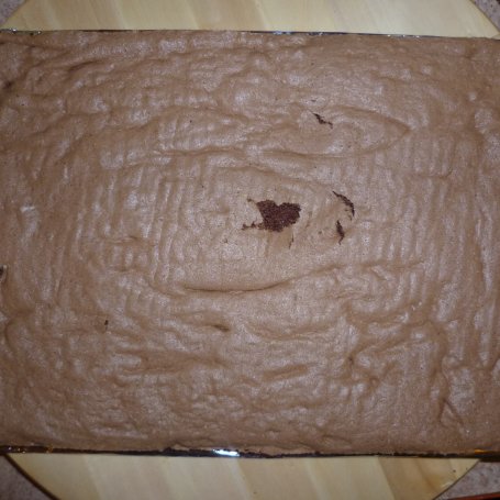 Krok 1 - Ciasto czekoladowe z wiśniami foto
