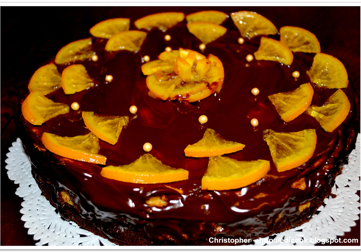 Ciasto czekoladowo-serowe z kandyzowaną pomarańczą foto