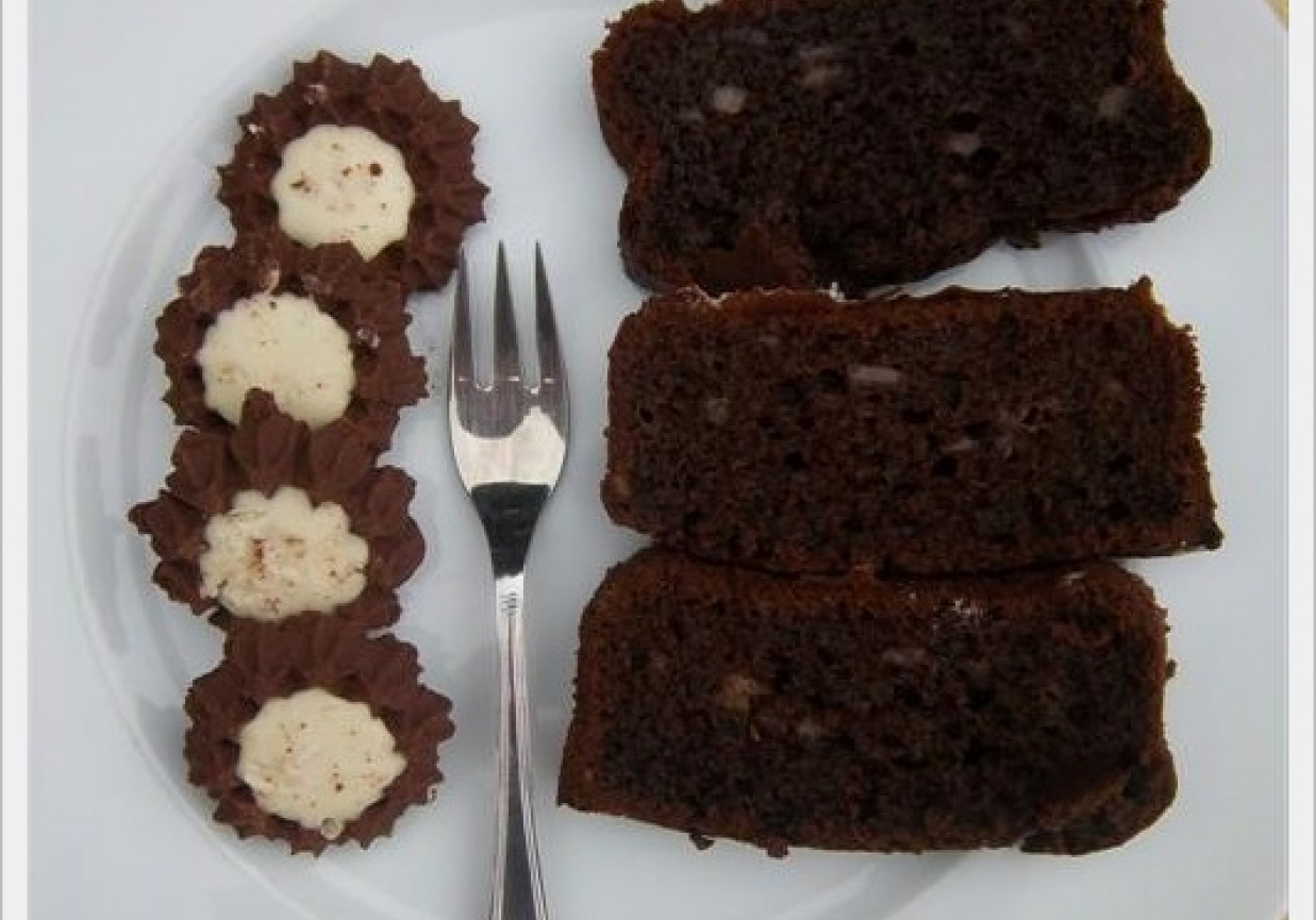 Ciasto czekoladowo-bananowe foto