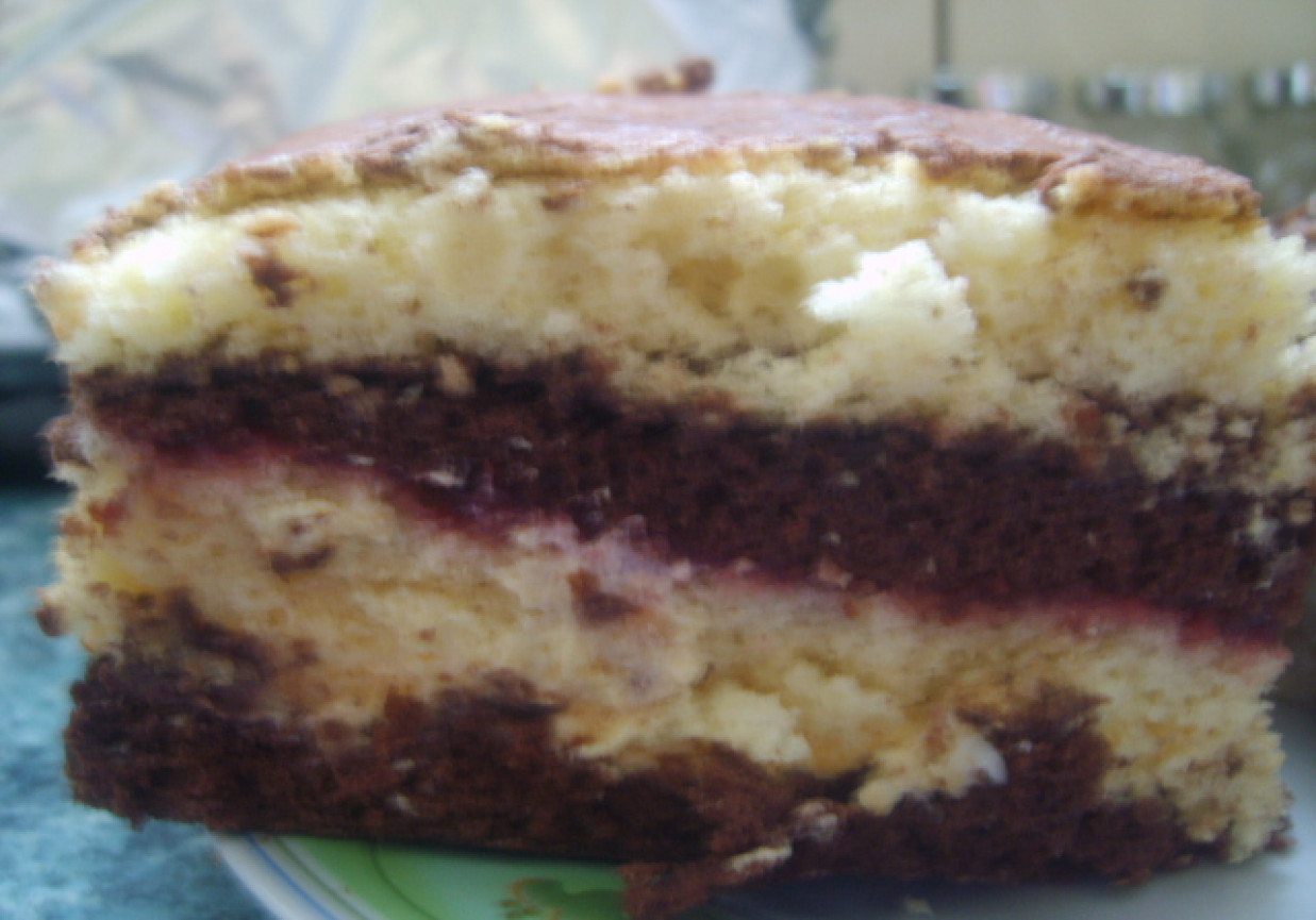 ciasto czekoladowo-jagodowe foto