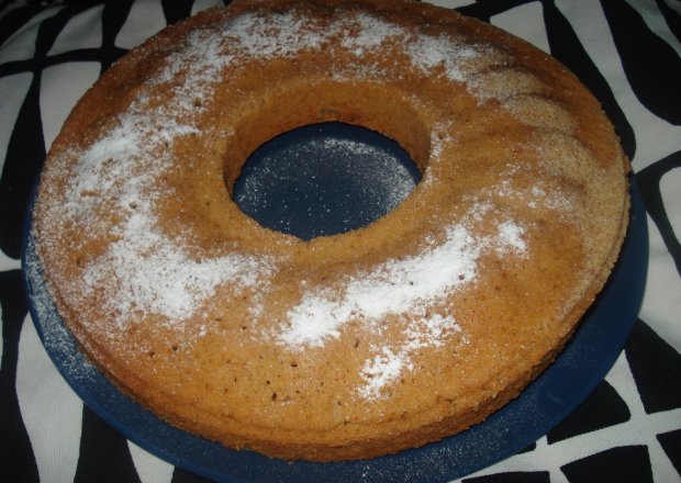 Fotografia przedstawiająca Ciasto do kawy z musem marchewkowym