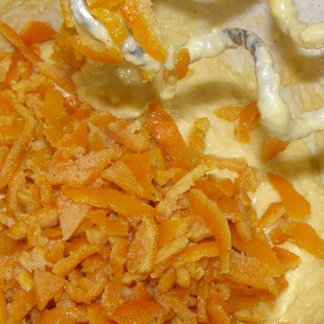 Krok 2 - Ciasto drożdżowe na suchych drożdżach z jabłkami z nutą pomarańczy foto