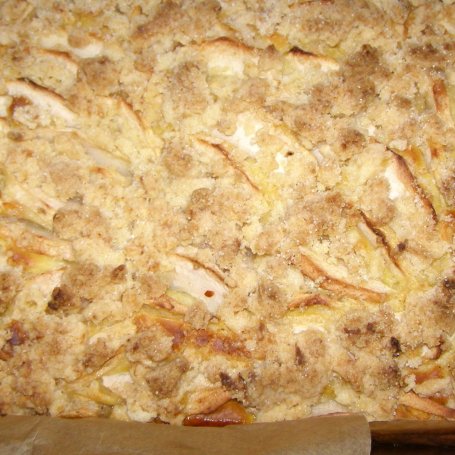 Krok 5 - Ciasto drożdżowe na suchych drożdżach z jabłkami z nutą pomarańczy foto