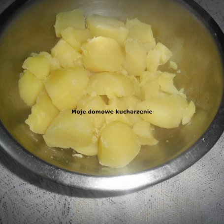 Krok 1 - Ciasto drożdżowe z dodatkiem ziemniaków foto