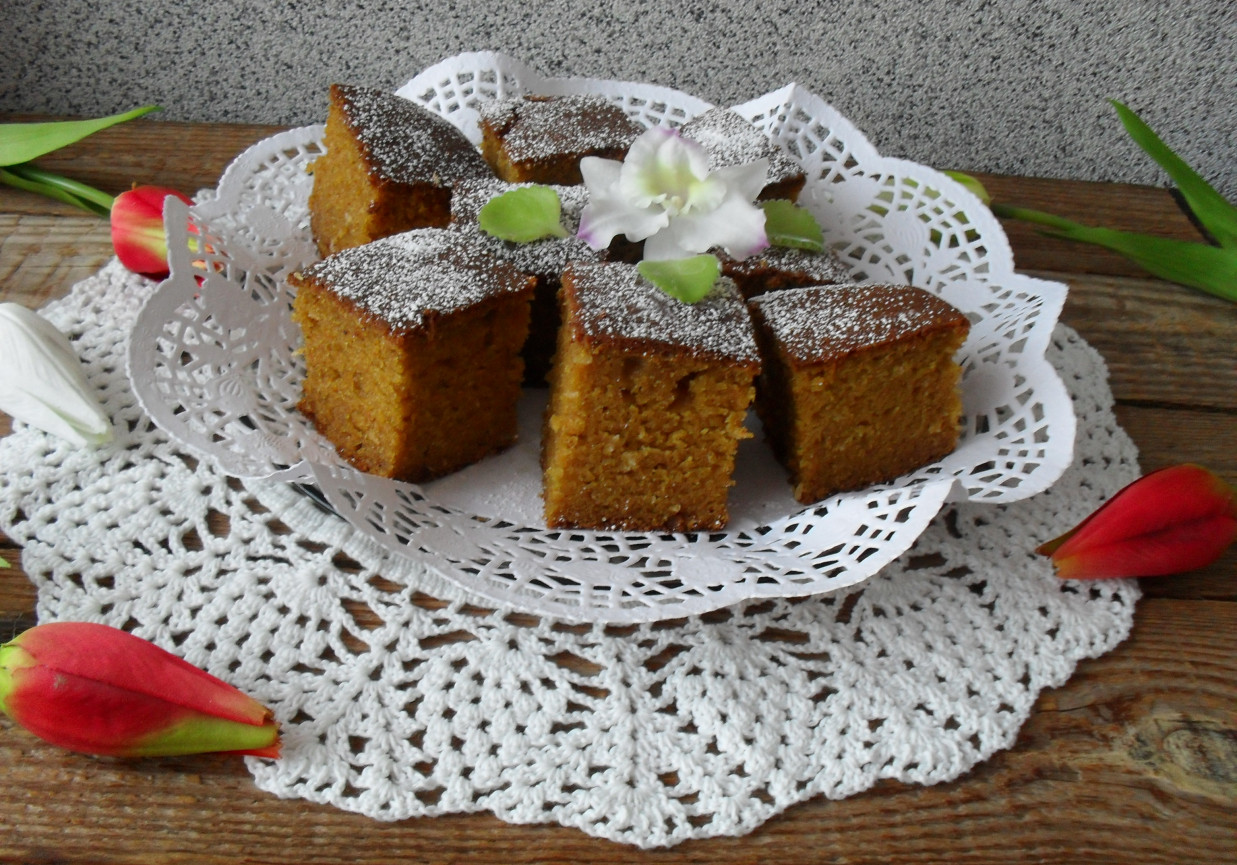 Ciasto dyniowo-marchewkowe foto