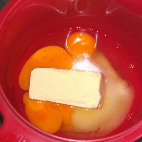 Krok 1 - ciasto dyniowo-pomarańczowe... foto