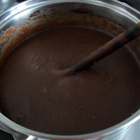 Krok 1 - Ciasto kakaowe z kaszą manną foto