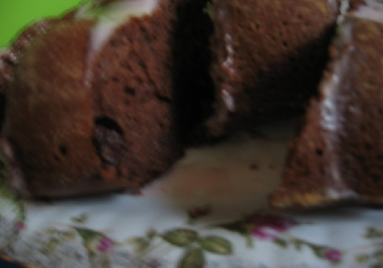 Ciasto kakaowo- jogurtowe z wiśniami dla dorosłych : foto