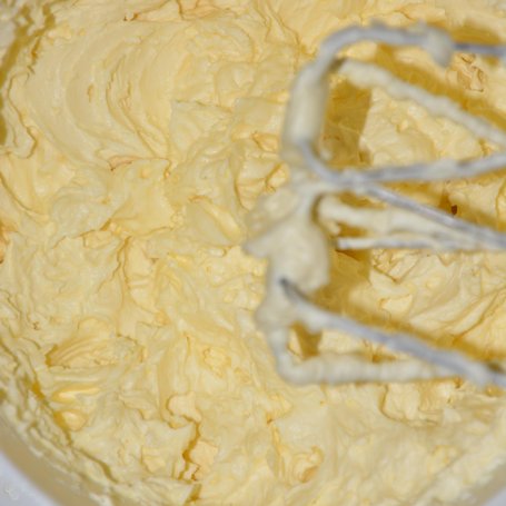 Krok 2 - Ciasto Kinder Country foto