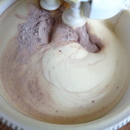 Krok 1 - Ciasto krówka foto