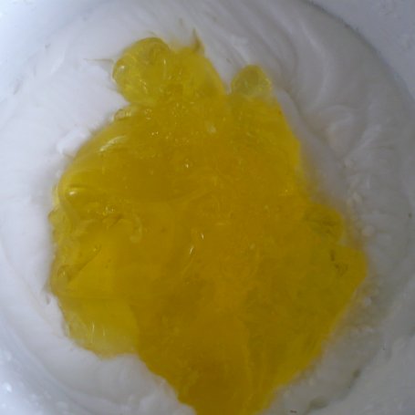 Krok 4 - Ciasto krówka foto