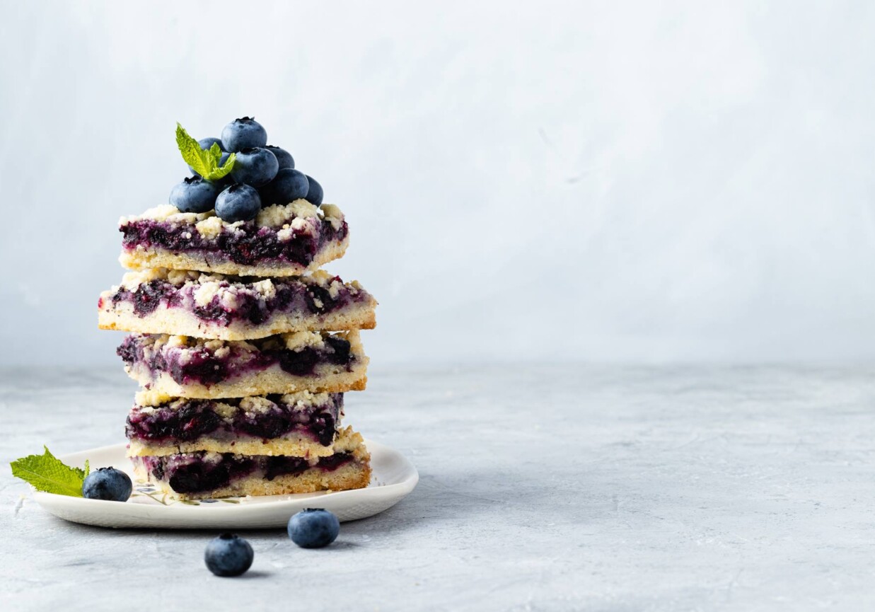 Ciasto kruche z borówkami foto