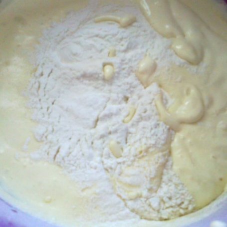 Krok 2 - Ciasto makowo-kokosowe z masą kawową foto