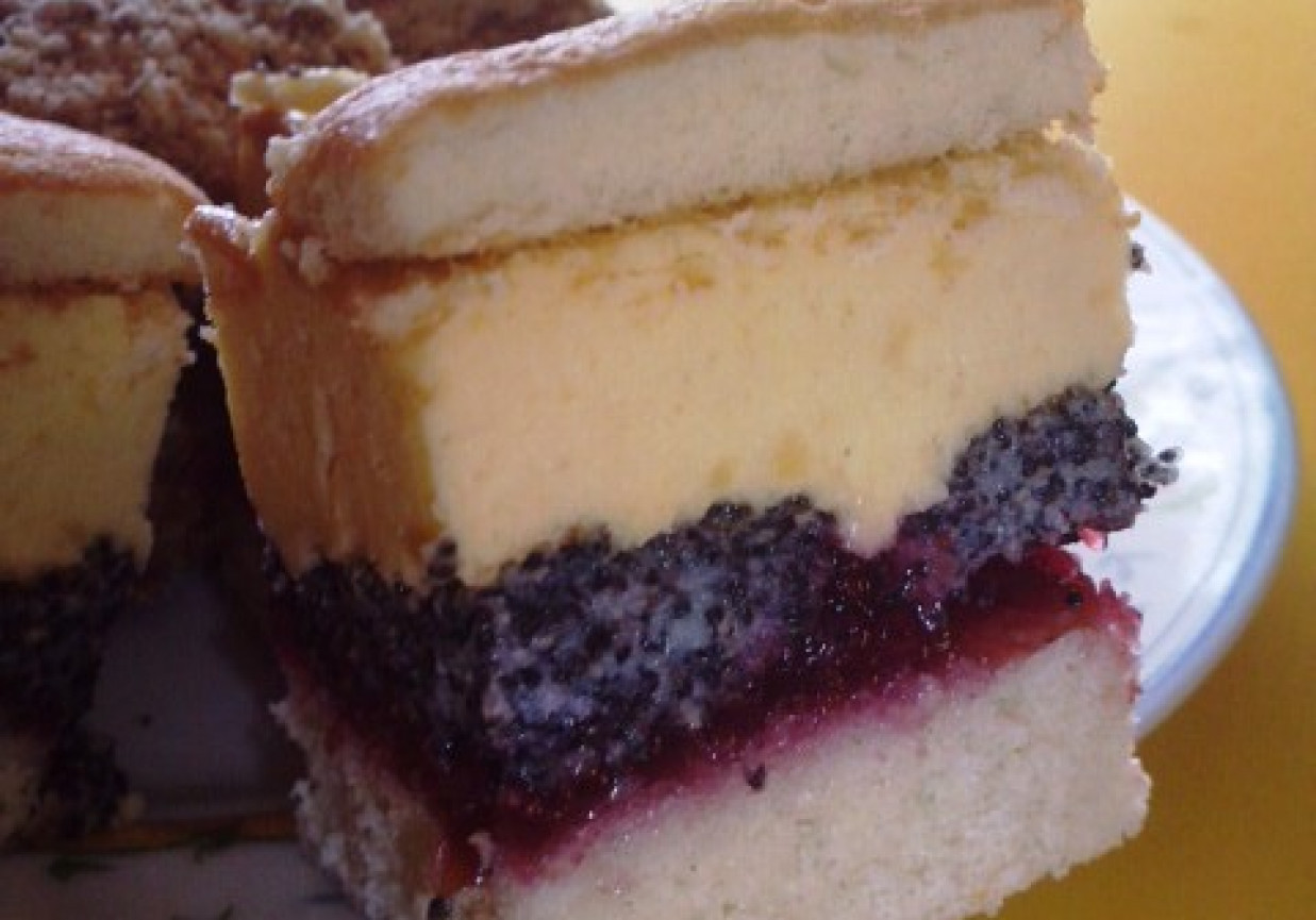 Ciasto makowo-migdałowe foto