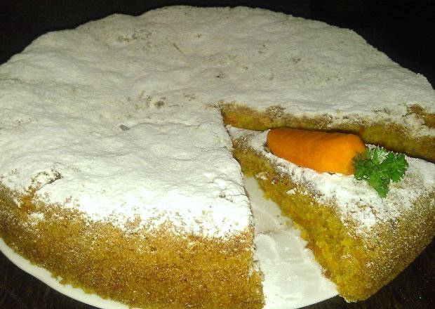 Fotografia przedstawiająca Ciasto marchewkowe