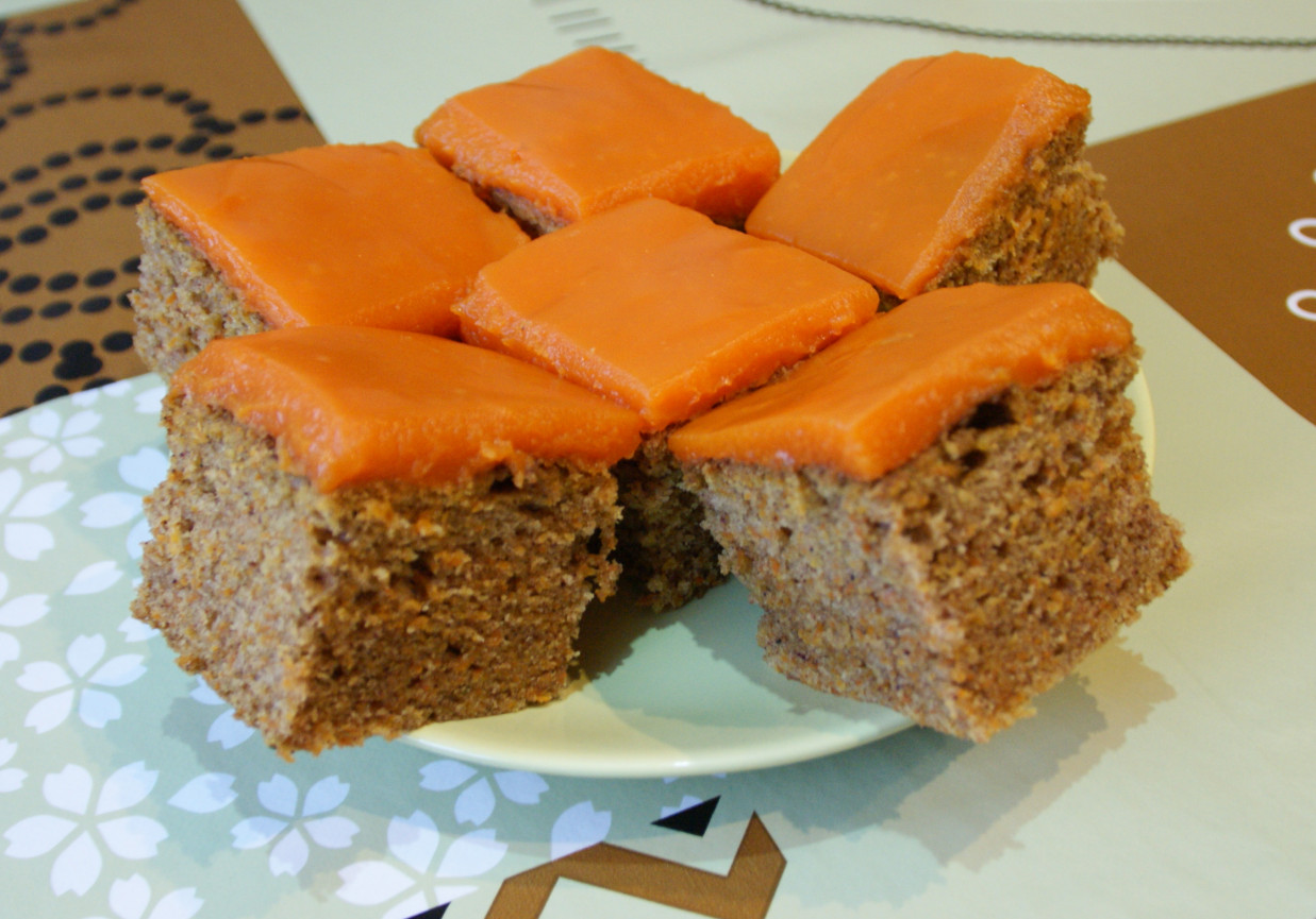 ciasto marchewkowe foto
