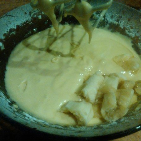 Krok 3 - Ciasto marchewkowo-bananowe z masą foto