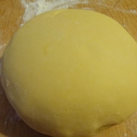 Krok 1 - Ciasto miodowo-orzechowe foto