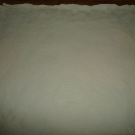 Krok 4 - ciasto na pizzę 3 foto