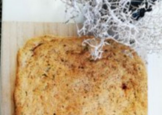Fotografia przedstawiająca Ciasto na pizzę z siemienia lnianego