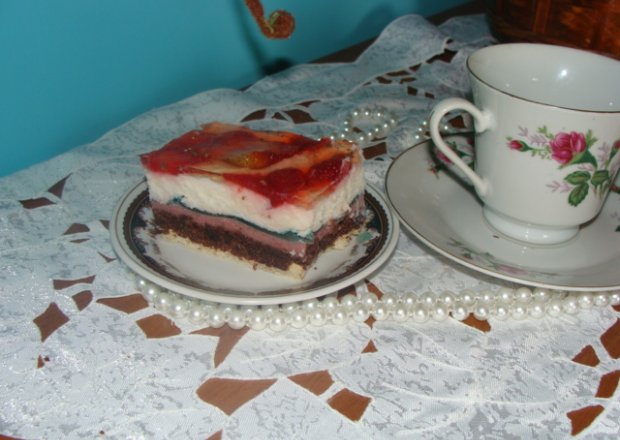 Fotografia przedstawiająca ciasto na zimno