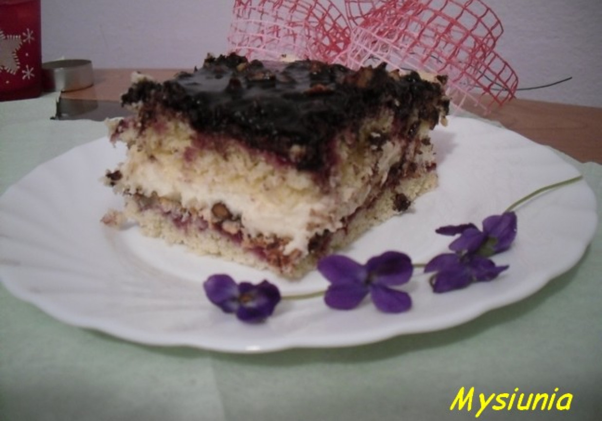 Ciasto orzechowo – powidłowe foto