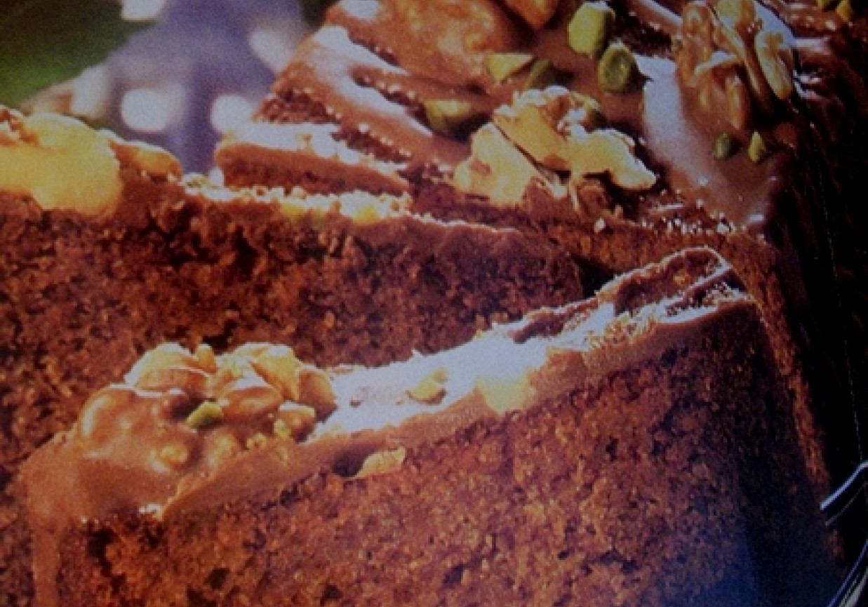 Ciasto orzechowo-czekoladowe foto