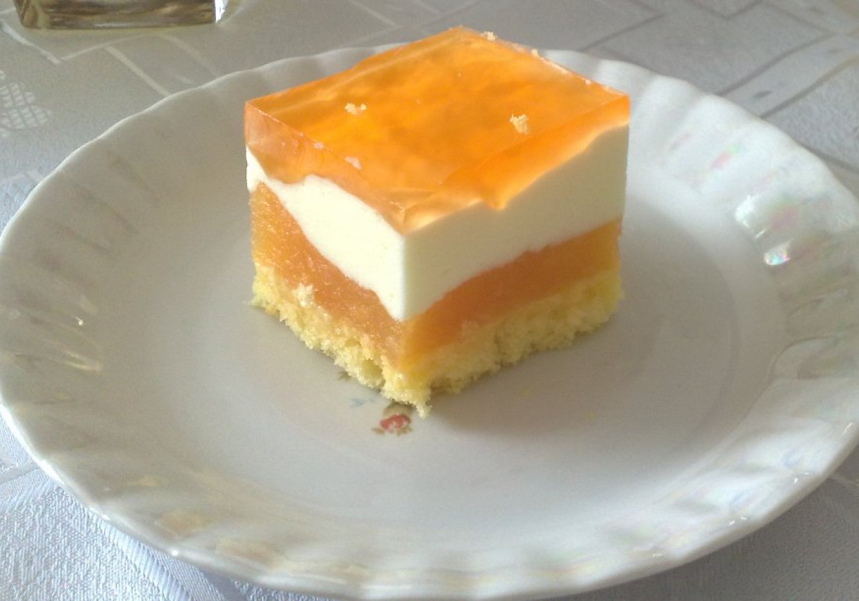 Ciasto pomarańczowe bez pomarańczy foto