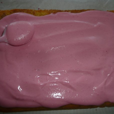 Krok 8 - Ciasto porzeczkowe z malinami foto