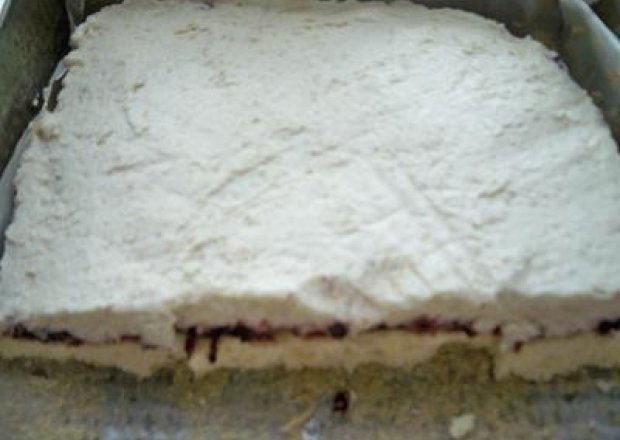 Fotografia przedstawiająca Ciasto puch łabędzi