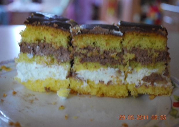 Fotografia przedstawiająca ciasto pychotka