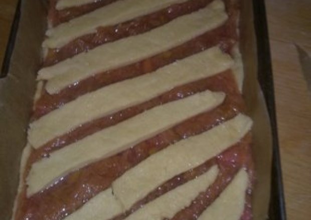 Fotografia przedstawiająca Ciasto rabarbarowe- mała blaszka