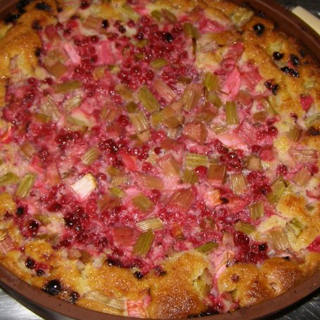 Krok 5 - ciasto rabarbarowo-porzeczkowe... foto