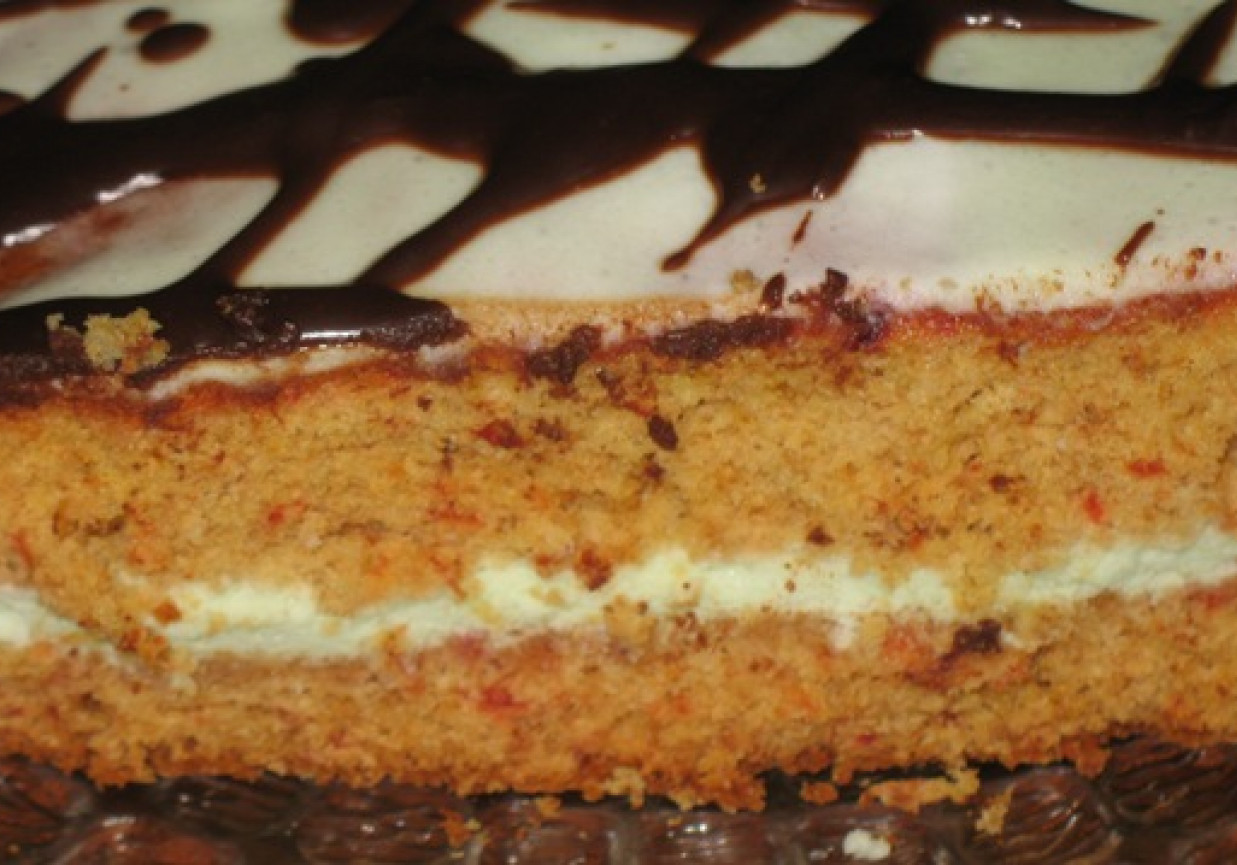 Ciasto różane z buraczkiem ćwikłowym foto
