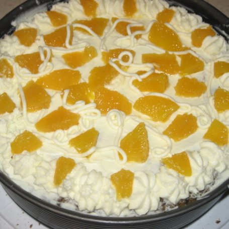 Krok 7 - Ciasto szpinakowe z kremem, galaretką i pomarańczami foto